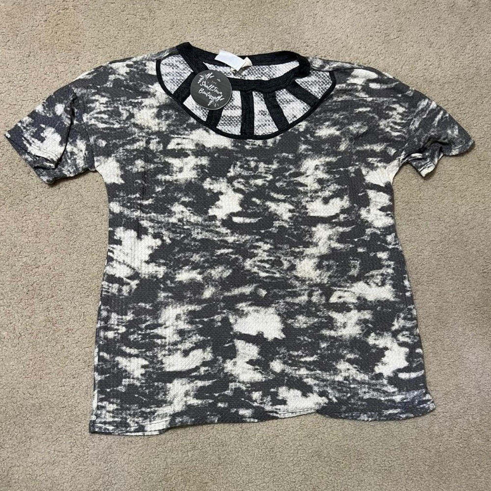 Boutique top NWT